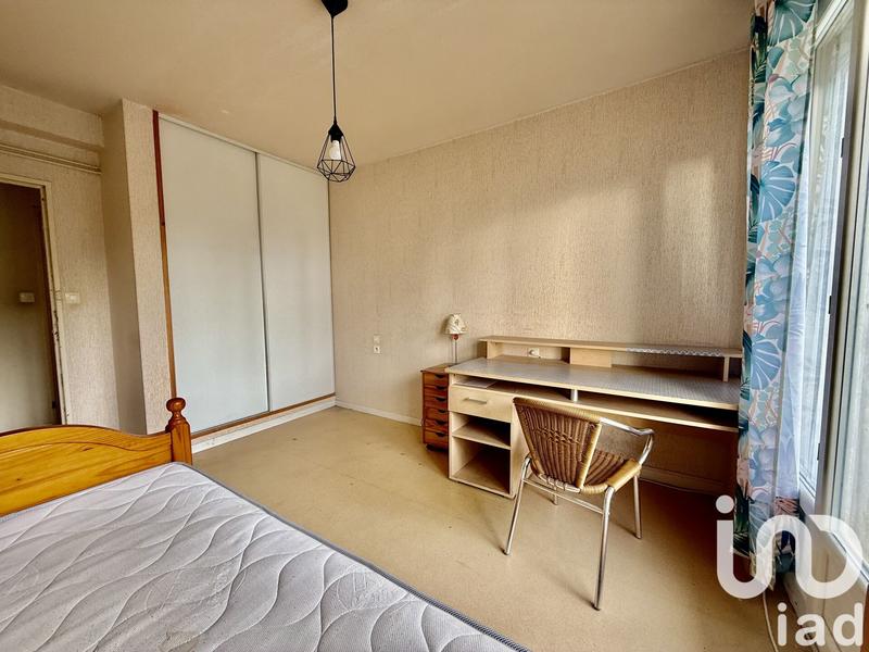 Appartement - 99 m² - 5 pièces