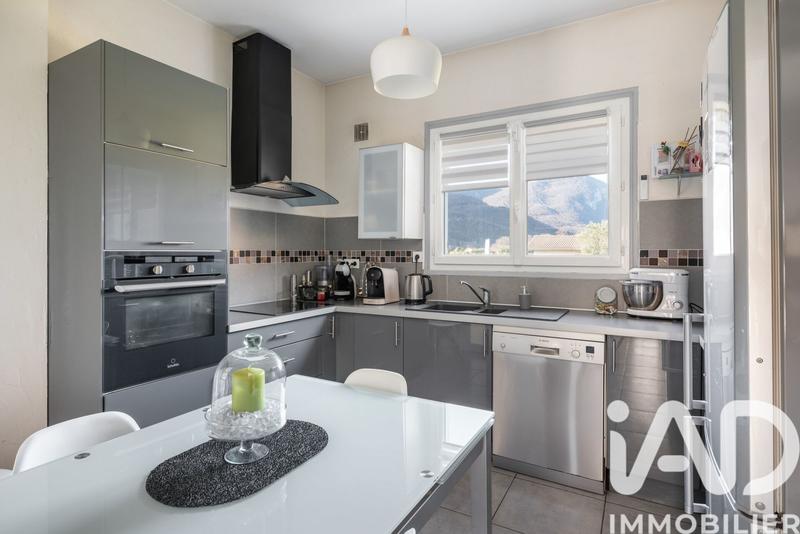 Maison - 113 m² - 5 pièces