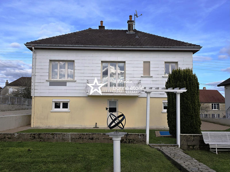 Maison - 92 m² - 4 pièces