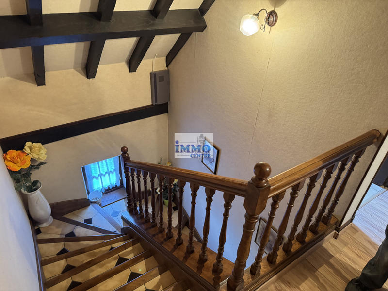 Maison - 170 m² - 7 pièces