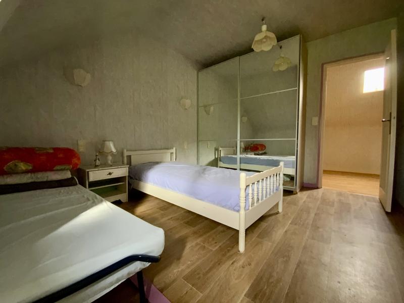 Maison - 194 m² - 8 pièces