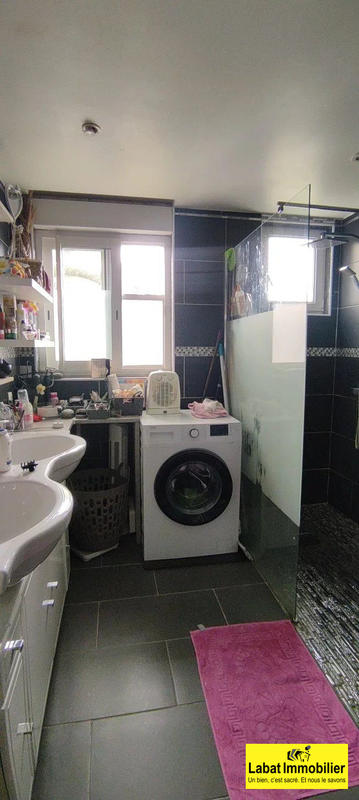 Maison - 194 m² - 9 pièces