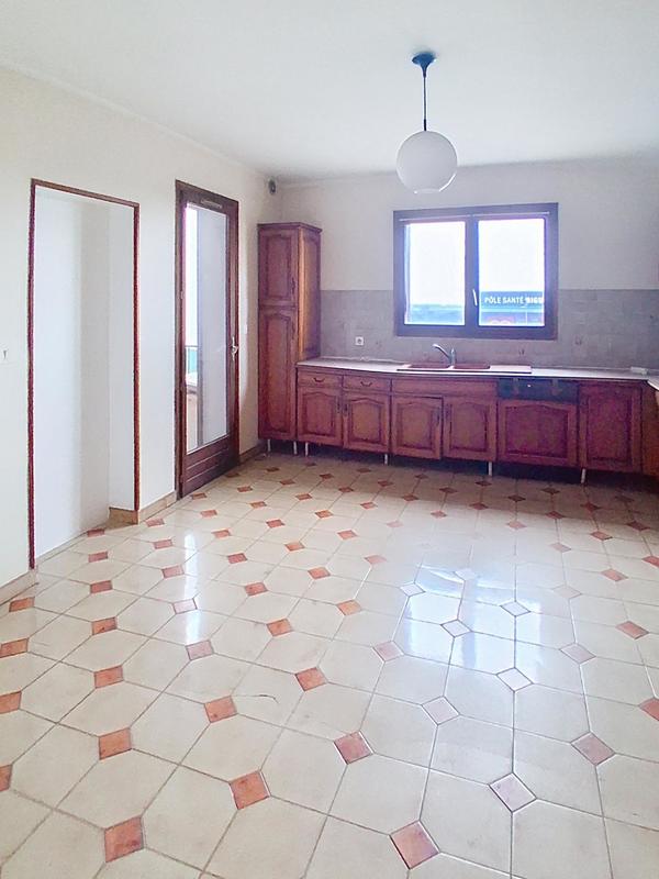 Appartement - 140 m² - 4 pièces