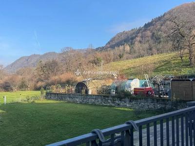 Maison - 288 m² - 7 pièces