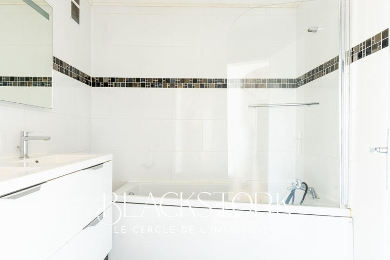 Appartement - 106 m² - 5 pièces