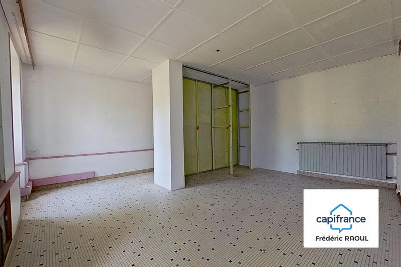 Maison - 215 m² - 6 pièces