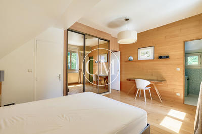 Maison - 176 m² - 6 pièces