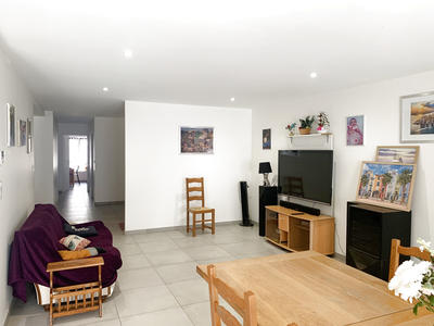 Maison - 256 m² - 7 pièces