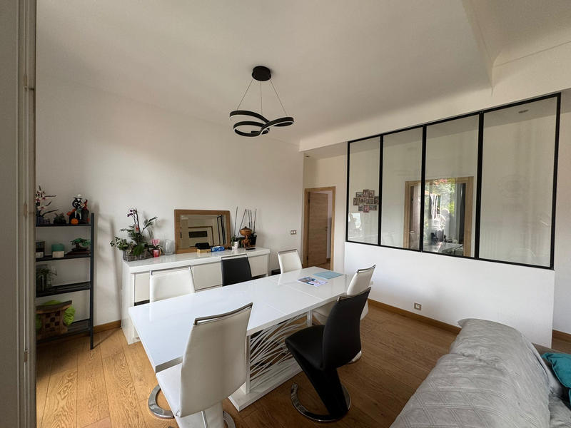 Appartement - 88 m² - 4 pièces