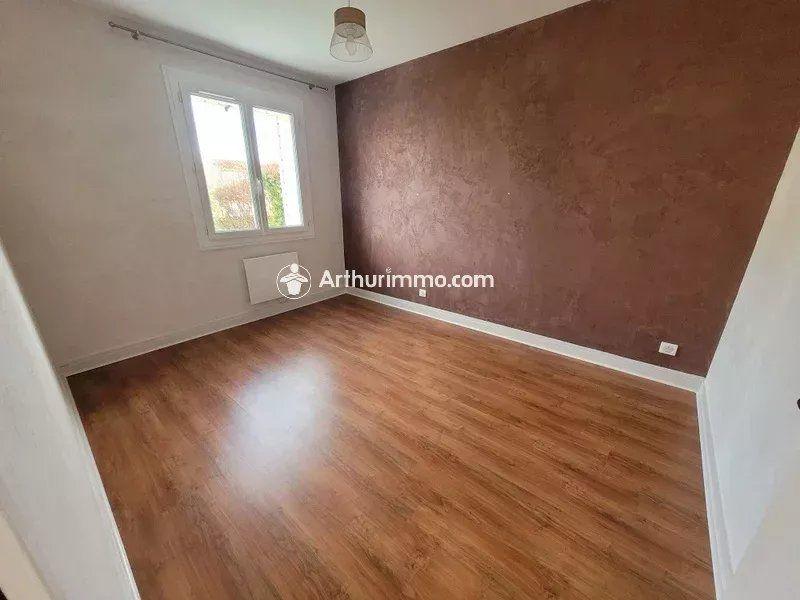 Maison - 80 m² - 5 pièces