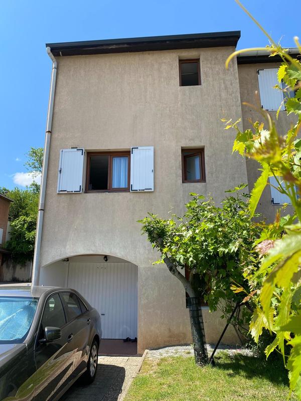 Maison - 88 m² - 5 pièces