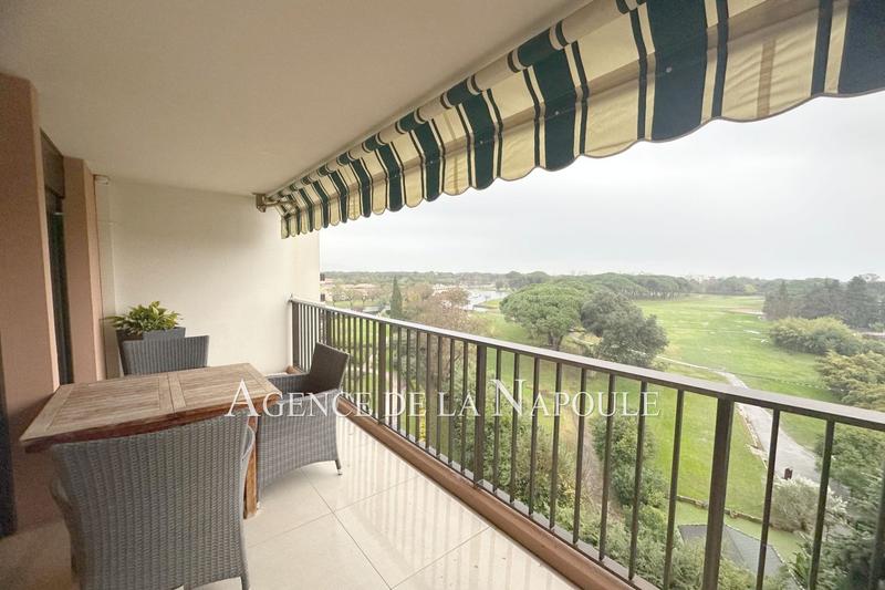 Appartement - 96 m² - 3 pièces