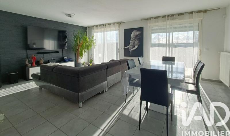 Maison - 97 m² - 6 pièces