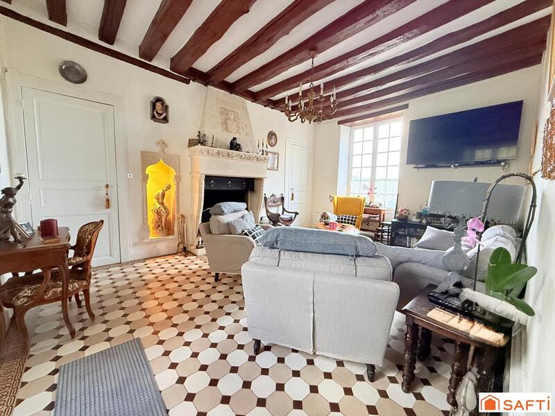 Propriété - 257 m² - 9 pièces