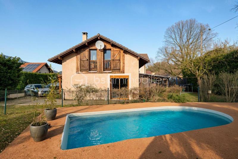 Maison - 113 m² - 5 pièces