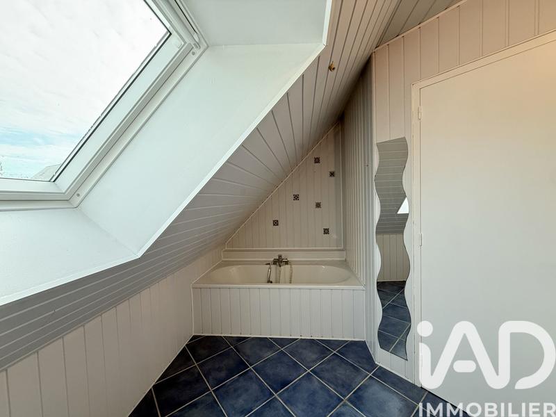 Maison - 102 m² - 5 pièces