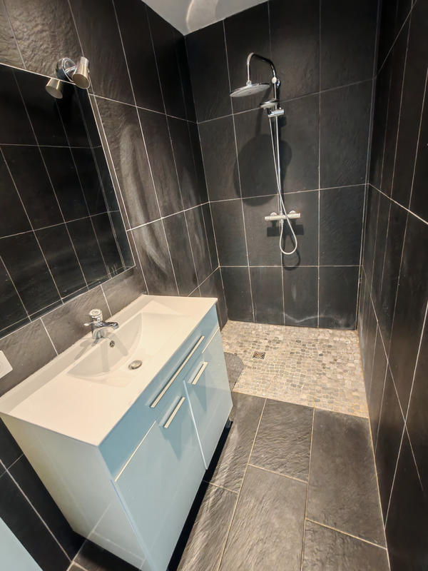 Maison - 190 m² - 9 pièces