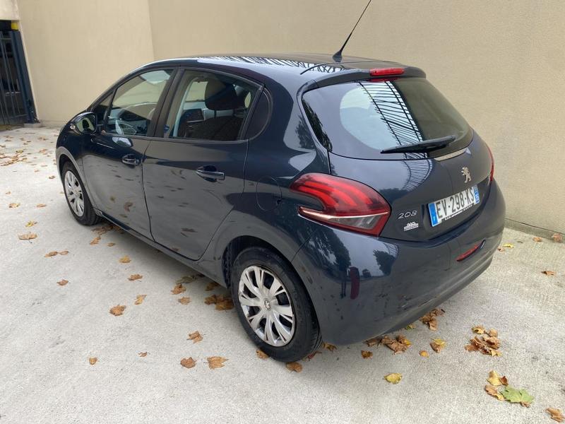Peugeot 208 1.0 pack Clim ✅✅✅