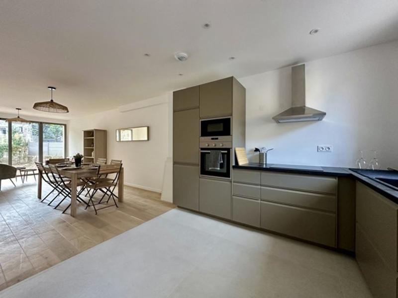 Maison - 138 m² - 6 pièces