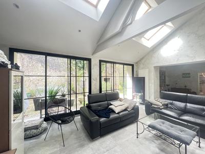 Maison ancienne - 156 m² - 6 pièces