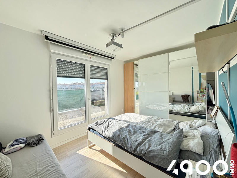 Appartement - 81 m² - 4 pièces