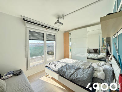 Appartement - 81 m² - 4 pièces