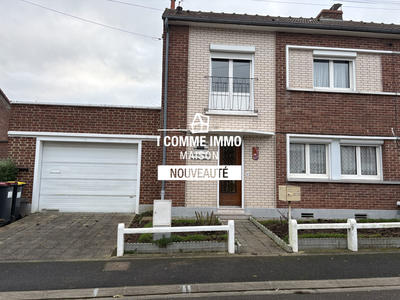 Maison - 90 m² - 6 pièces