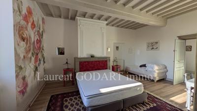 Maison - 426 m² - 14 pièces