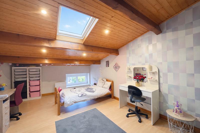 Maison - 209 m² - 7 pièces