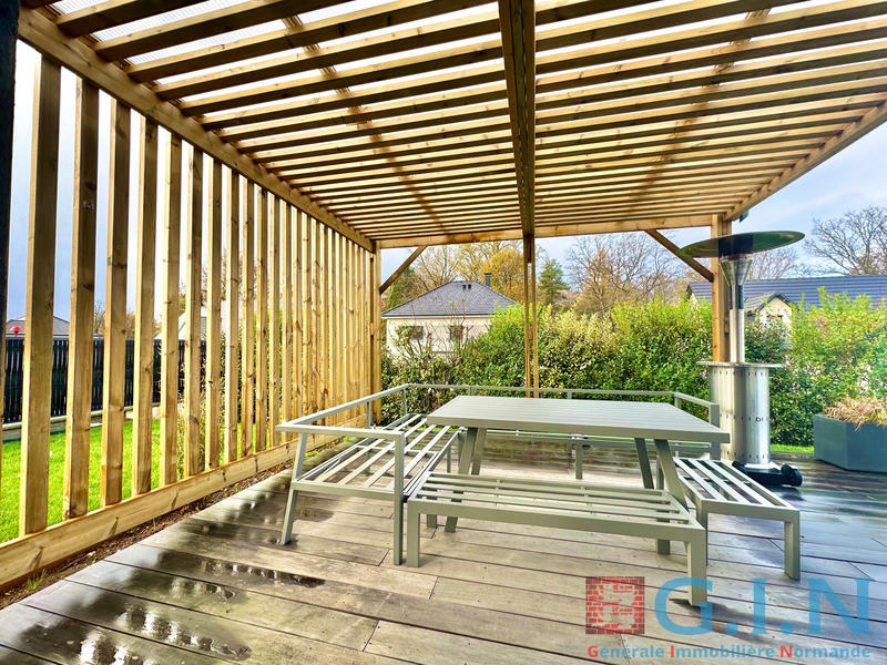 Maison - 130 m² - 7 pièces