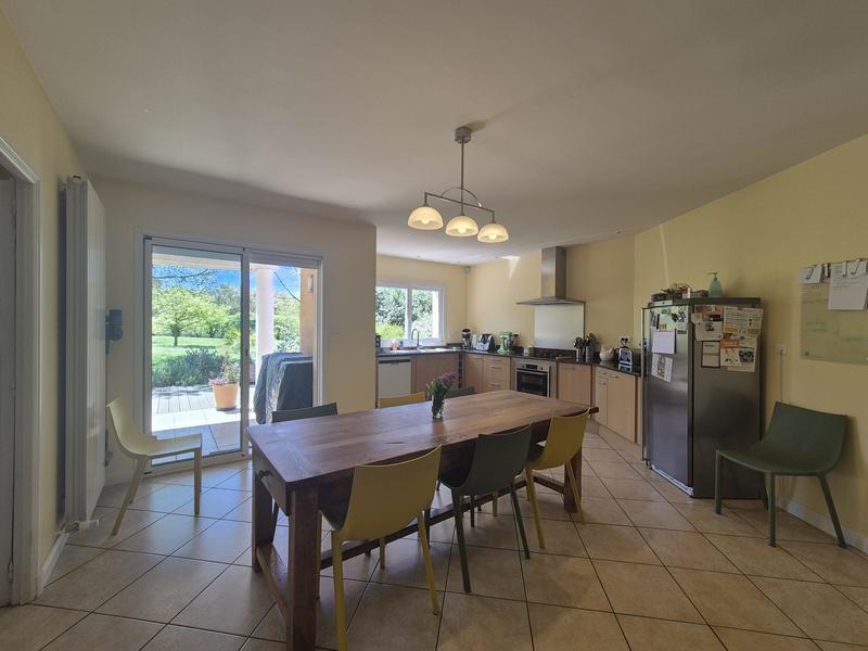 Maison d'architecte - 229 m² - 5 pièces