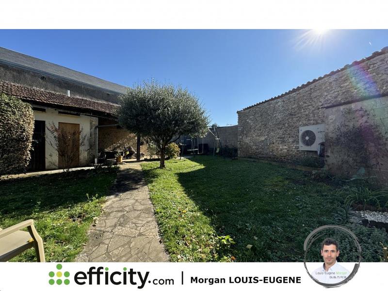 Maison - 282 m² - 10 pièces