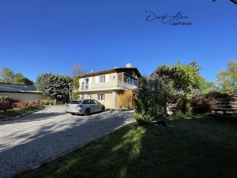 Appartement - 96 m² - 3 pièces