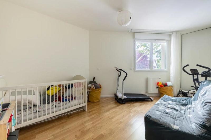 Maison - 98 m² - 5 pièces