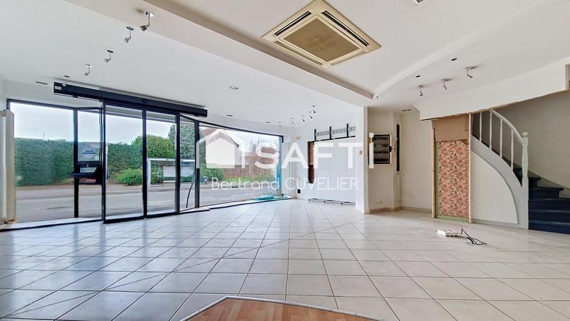 Local commercial - 172 m² - 6 pièces