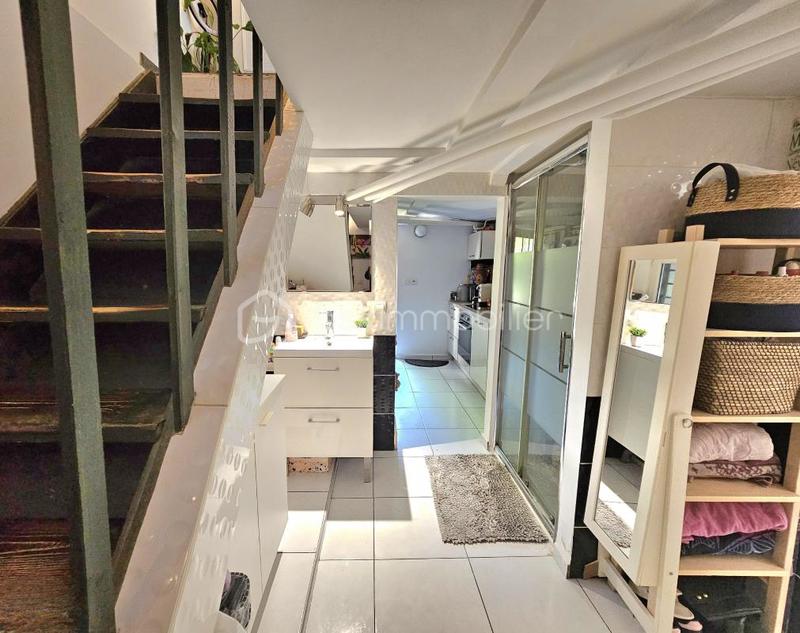 Maison - 95 m² - 6 pièces