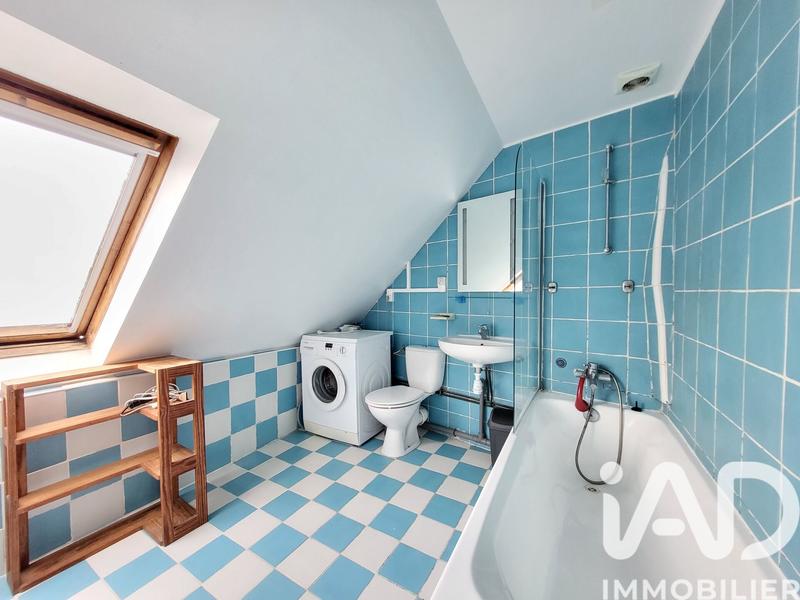 Maison - 75 m² - 5 pièces