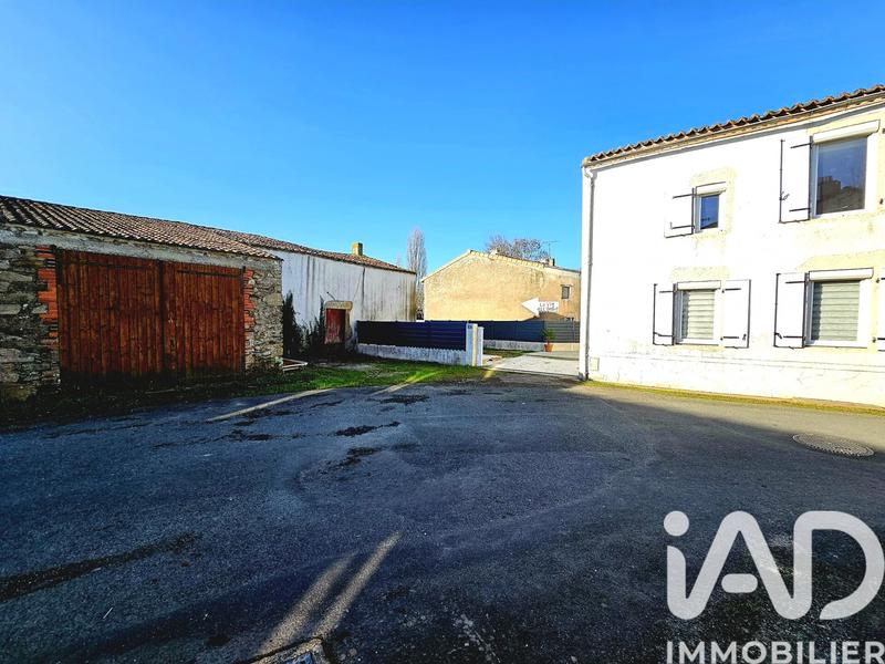 Maison - 102 m² - 5 pièces