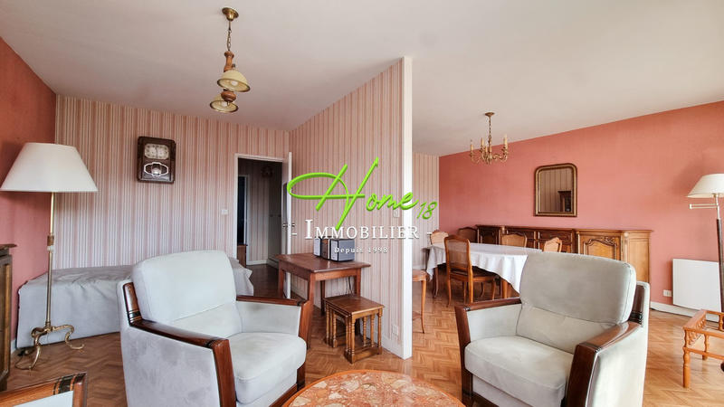 Appartement - 77 m² - 3 pièces