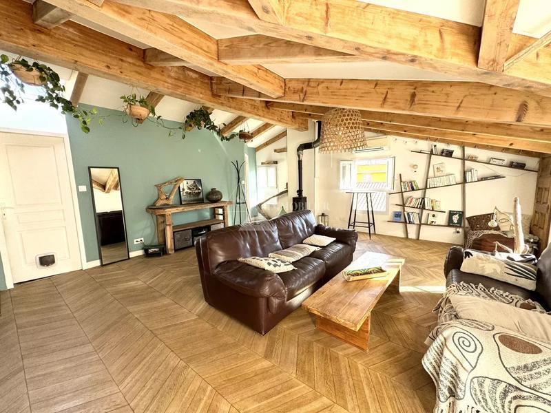 Appartement - 70 m² - 3 pièces