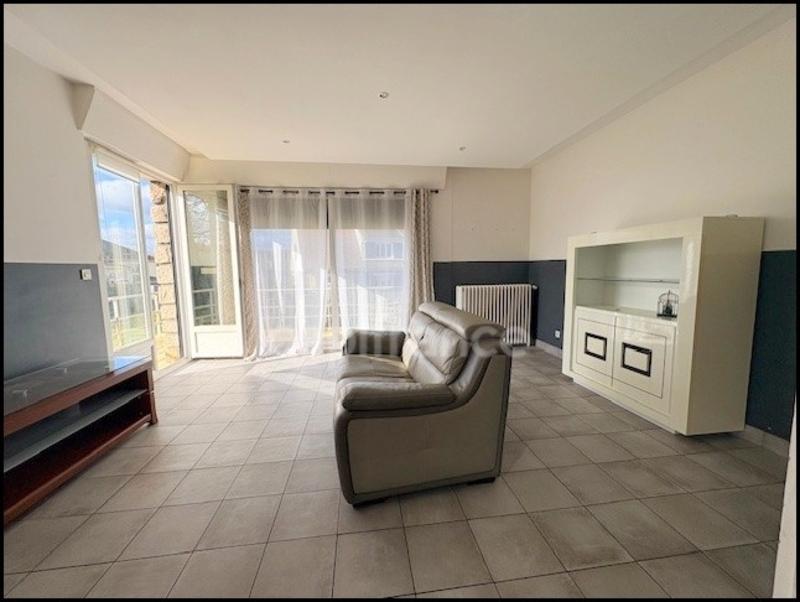 Maison - 137 m² - 7 pièces