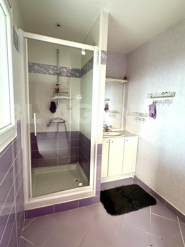 Villa - 163 m² - 6 pièces