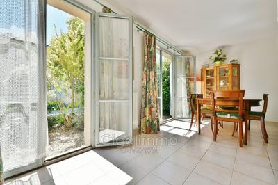 Villa - 85 m² - 5 pièces