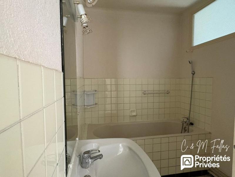 Appartement - 70 m² - 3 pièces