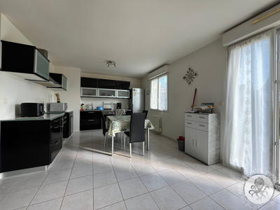 Maison - 89 m² - 4 pièces