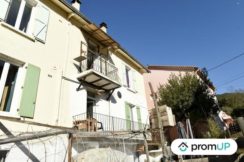 Maison ancienne - 93 m² - 5 pièces