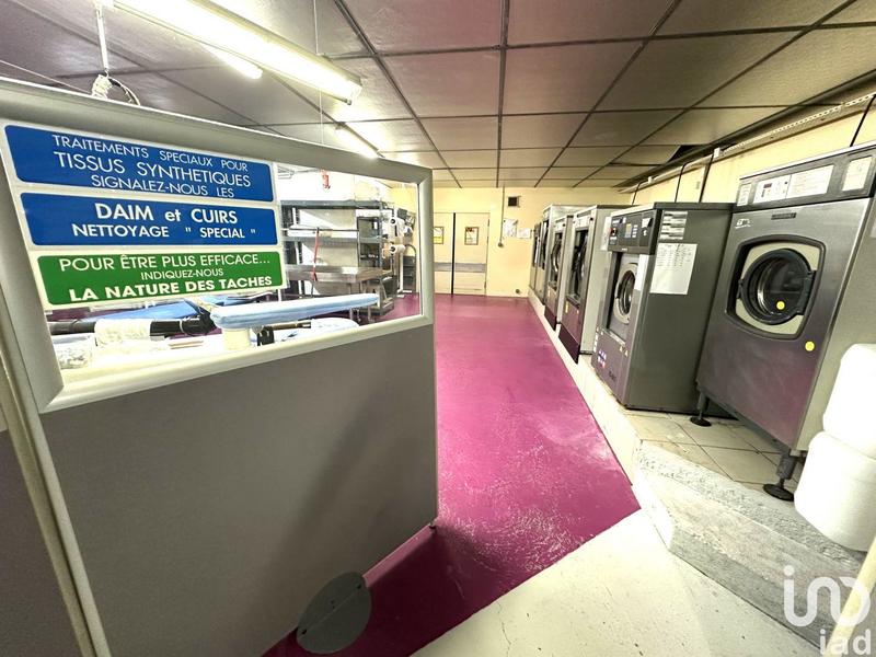 Local commercial - 200 m²