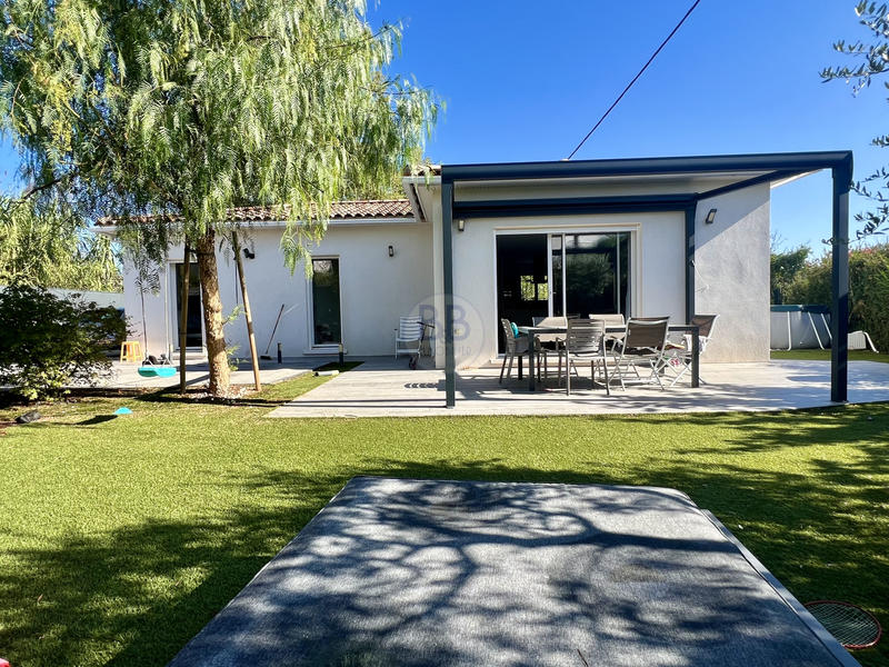 Villa - 90 m² - 4 pièces