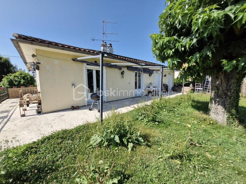 Maison traditionnelle - 126 m² - 4 pièces