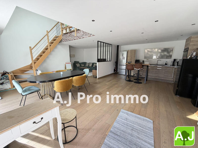 Maison contemporaine - 110 m² - 5 pièces